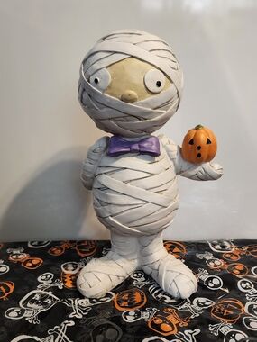 New Halloween Gus The Mummy Statue